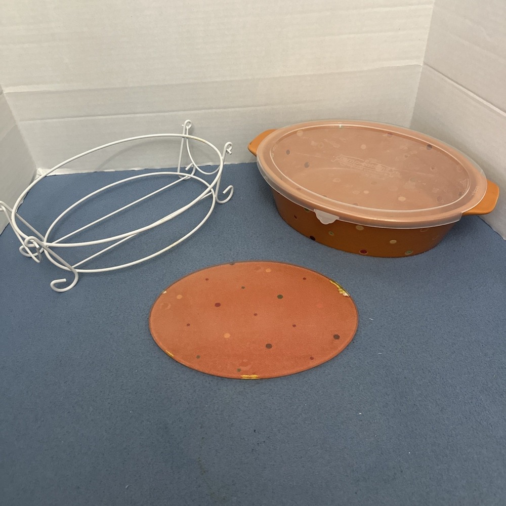 Temp-tations by Tara Polka Dot Spice 2.5 Qt Oval Casserole w/Lid, Stand & Trivet
